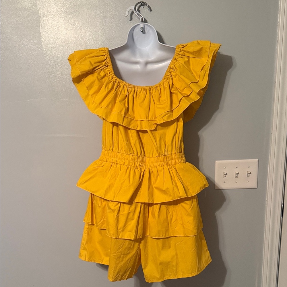 Yellow Ruffled Romper - Picture 2 of 2